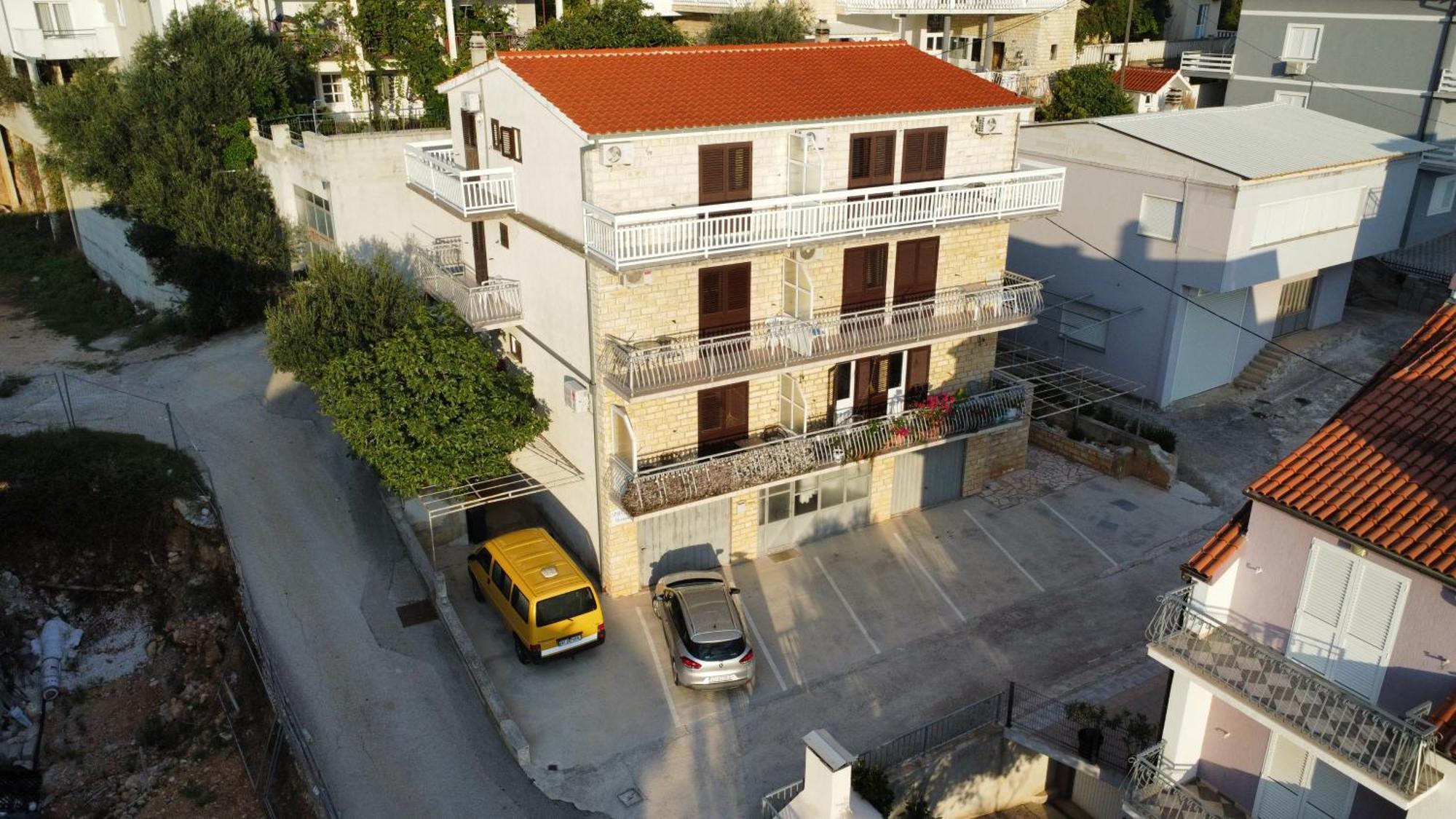 Apartments Duvnjak Omiš Buitenkant foto